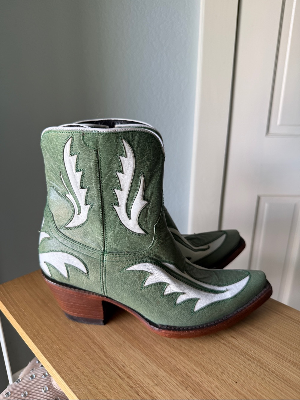 Azulado "Lisa" Snip Toe Boots